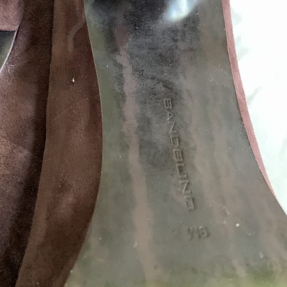 Peep Toe  platform with cool cross over buckle design - Picture 9 of 10